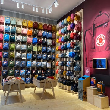 칸켄 캠페인 My favorite color is Kånken. "당신의 최애컬러는 무엇인가요?"